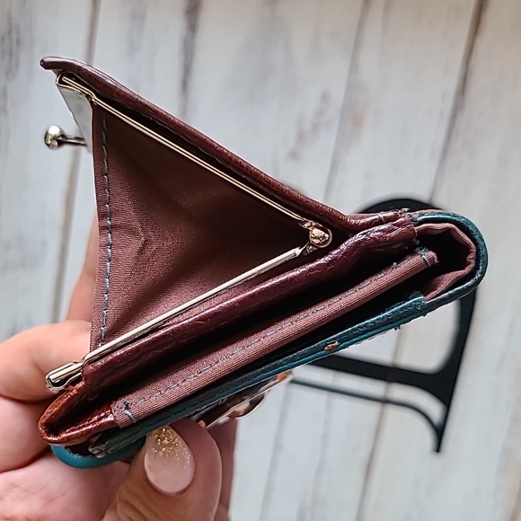 Wilsons Leather - Pelle Studio compact wallet - Picture 6 of 10